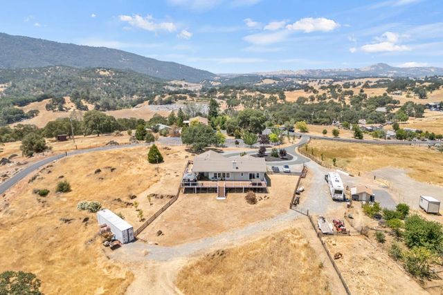 1221 Magers Rd, San Andreas, CA 95249