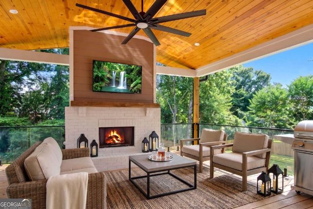 3951 Trickum Road NE, Marietta, GA 30066