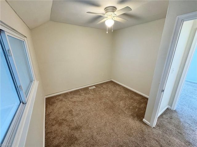 3831 Buchanan Dr, Virginia Beach, VA 23453