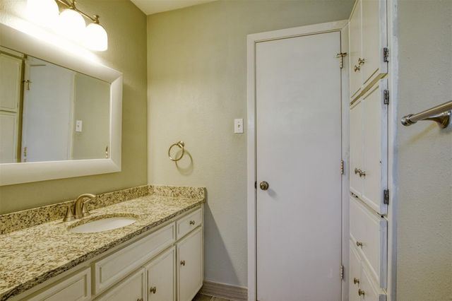3809 Graphic Place, Plano, TX 75075