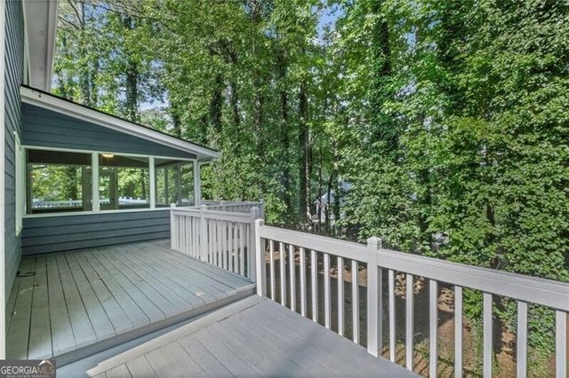 10985 Wilshire Chase Drive, Duluth, GA 30097