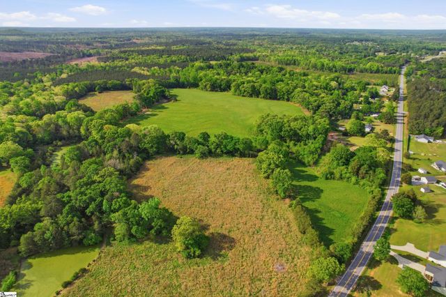 00 S 101 Highway, Gray Court, SC 29645