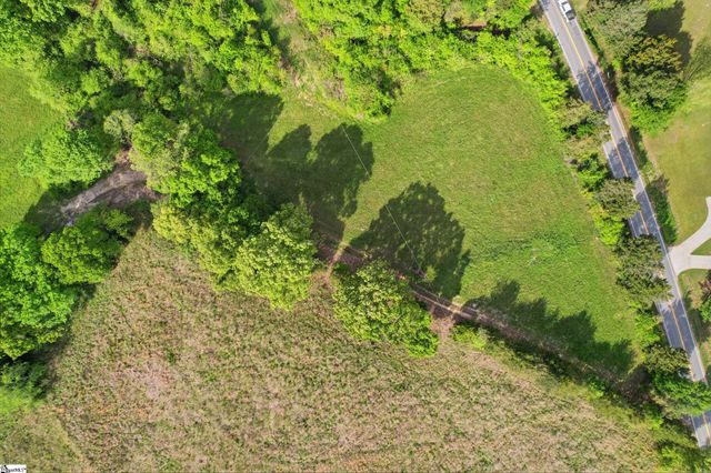 00 S 101 Highway, Gray Court, SC 29645