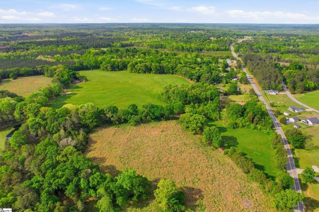 00 S 101 Highway, Gray Court, SC 29645