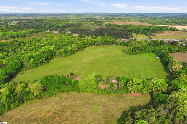 00 S 101 Highway, Gray Court, SC 29645