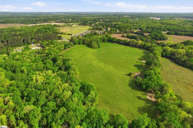 00 S 101 Highway, Gray Court, SC 29645