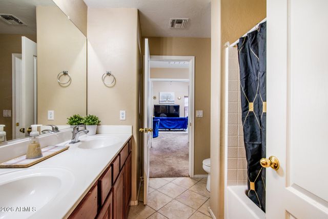 46000 W GUILDER Avenue, Maricopa, AZ 85139