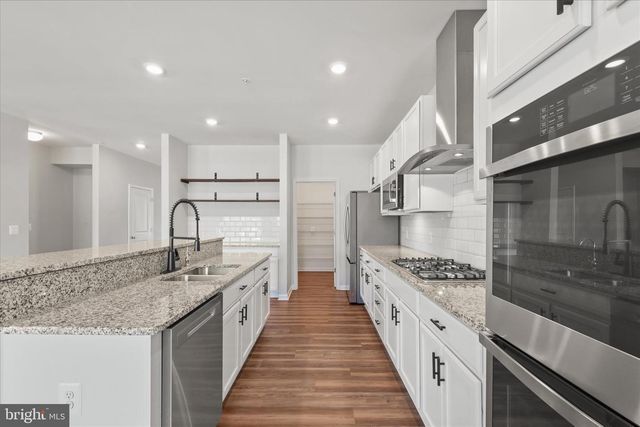 5559 TRAFALGAR CIR, Tilghman, MD 21671