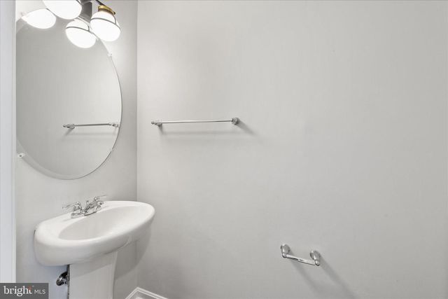 5559 TRAFALGAR CIR, Tilghman, MD 21671