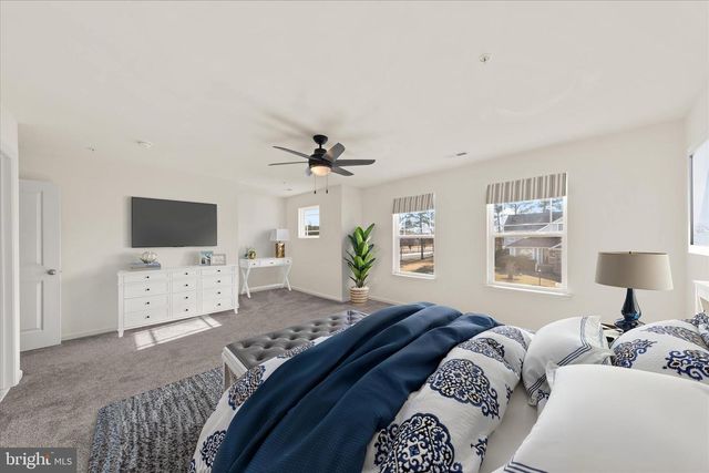 5559 TRAFALGAR CIR, Tilghman, MD 21671