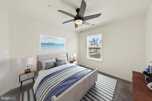 5559 TRAFALGAR CIR, Tilghman, MD 21671