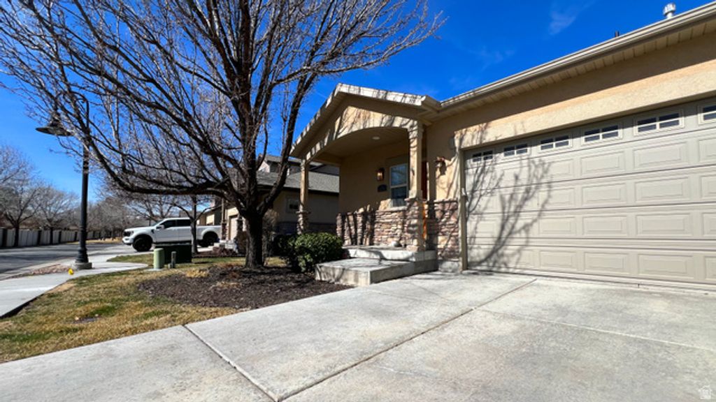 2246 W MACKAY LN, Taylorsville, UT 84129 — photo 4