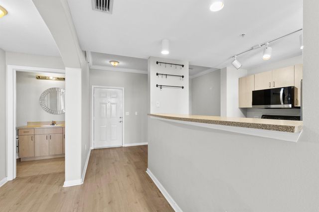 533 NE 3rd Avenue 540, Fort Lauderdale, FL 33301