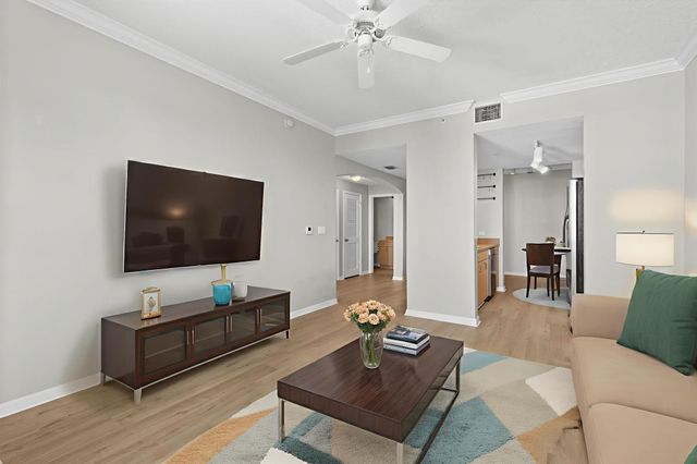 533 NE 3rd Avenue 540, Fort Lauderdale, FL 33301