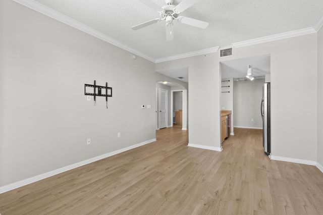 533 NE 3rd Avenue 540, Fort Lauderdale, FL 33301