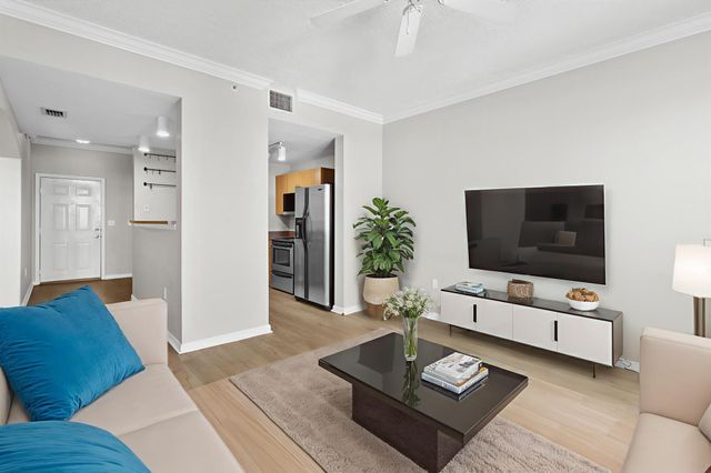 533 NE 3rd Avenue 540, Fort Lauderdale, FL 33301