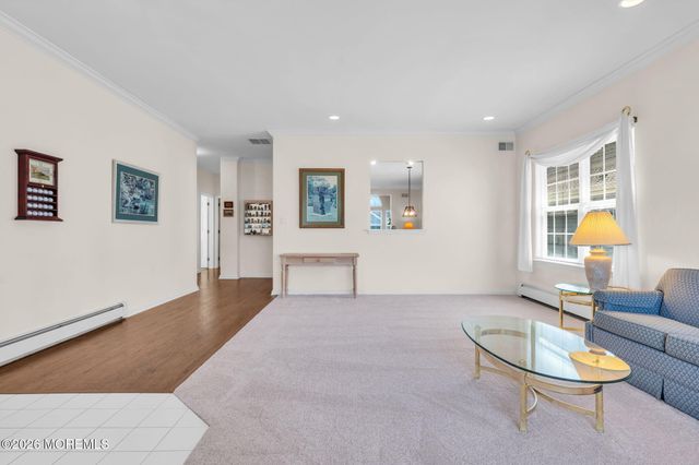 3 Geoffrey Court, Manchester, NJ 08759