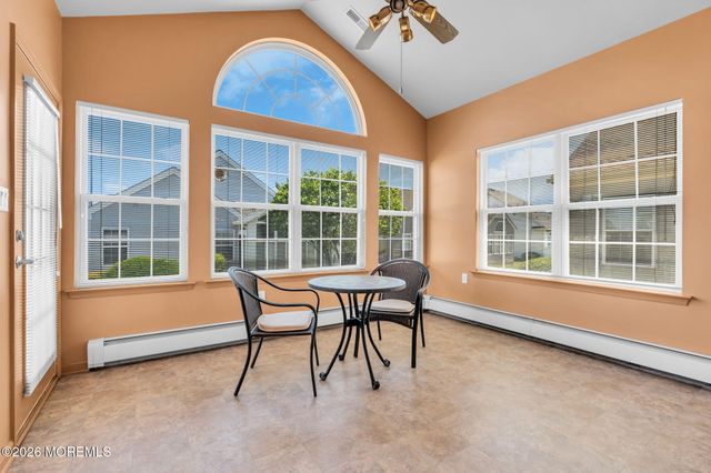 3 Geoffrey Court, Manchester, NJ 08759