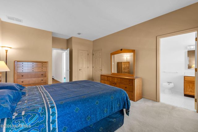 3 Geoffrey Court, Manchester, NJ 08759