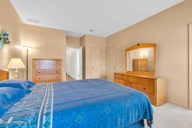 3 Geoffrey Court, Manchester, NJ 08759