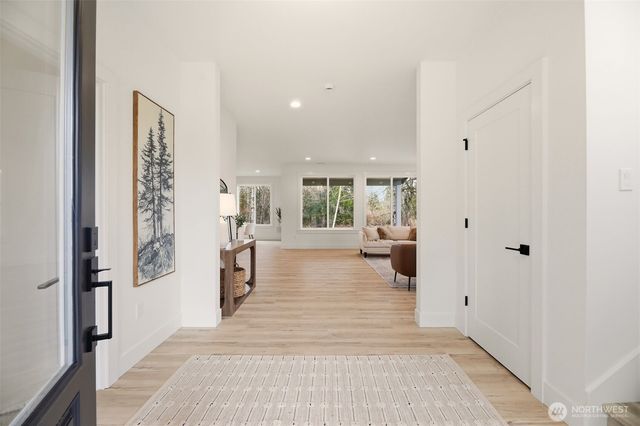 16830 62nd Street SE, Snohomish, WA 98290