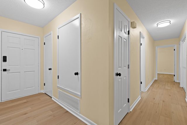 2803 Amberwood Dr, Longview, TX 75605