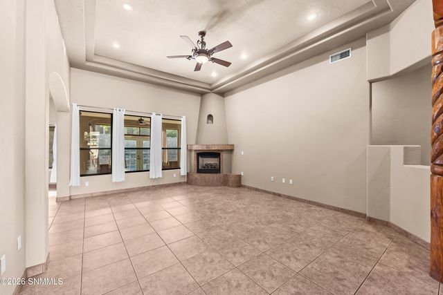 2026 El Presidio Drive, Las Cruces, NM 88011