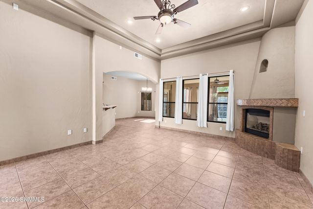 2026 El Presidio Drive, Las Cruces, NM 88011