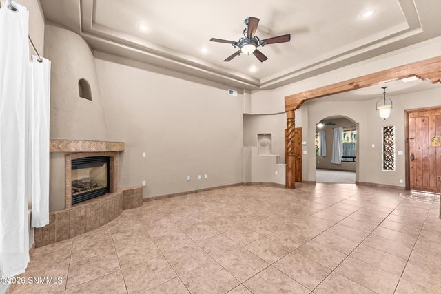 2026 El Presidio Drive, Las Cruces, NM 88011