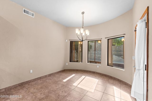 2026 El Presidio Drive, Las Cruces, NM 88011