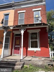 1612 ZARKER ST, Harrisburg, PA 17104