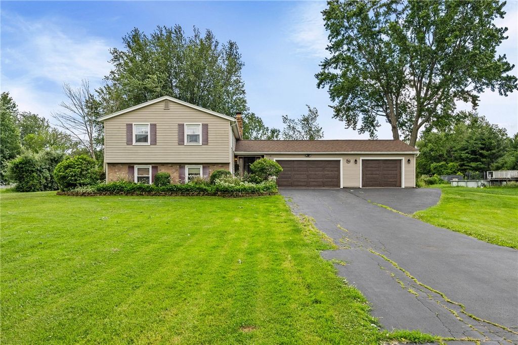 1140 Willits Road, Ontario, NY 14519