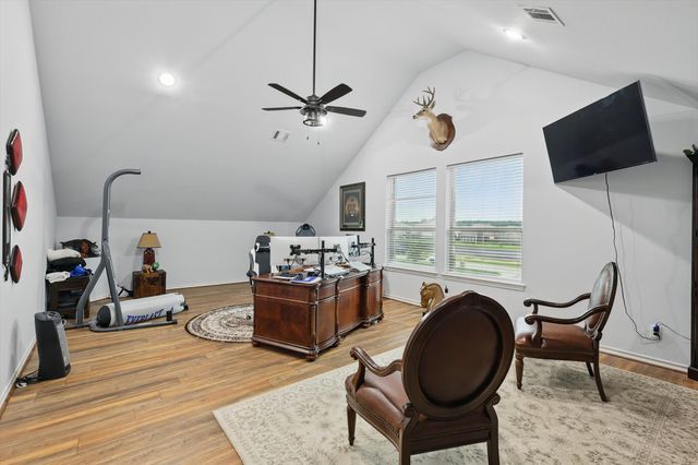 1330 Billingsley Drive, Waxahachie, TX 75167