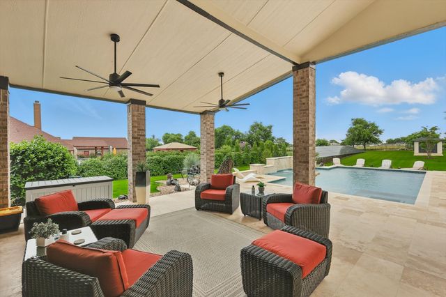 1330 Billingsley Drive, Waxahachie, TX 75167