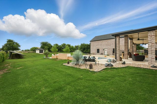 1330 Billingsley Drive, Waxahachie, TX 75167