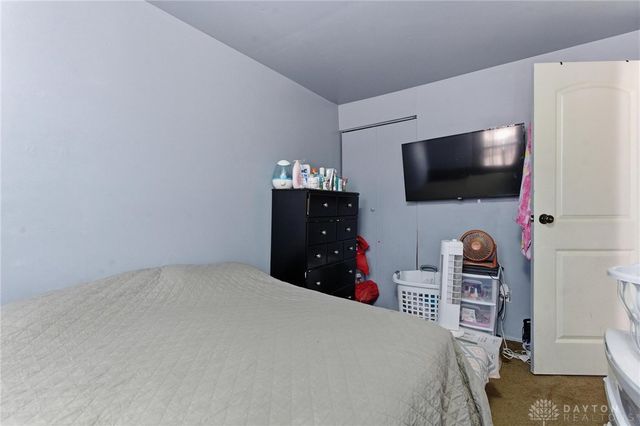 30 Sunnybrook Court, Dayton, OH 45426