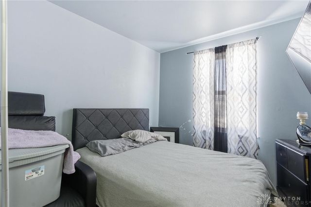 30 Sunnybrook Court, Dayton, OH 45426