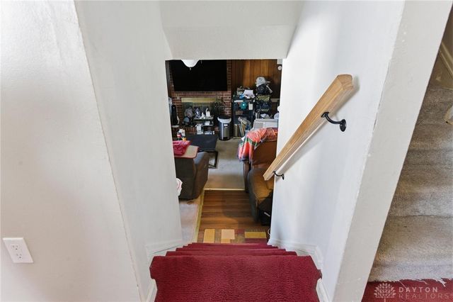 30 Sunnybrook Court, Dayton, OH 45426