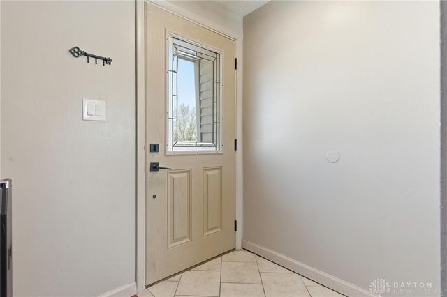 30 Sunnybrook Court, Dayton, OH 45426