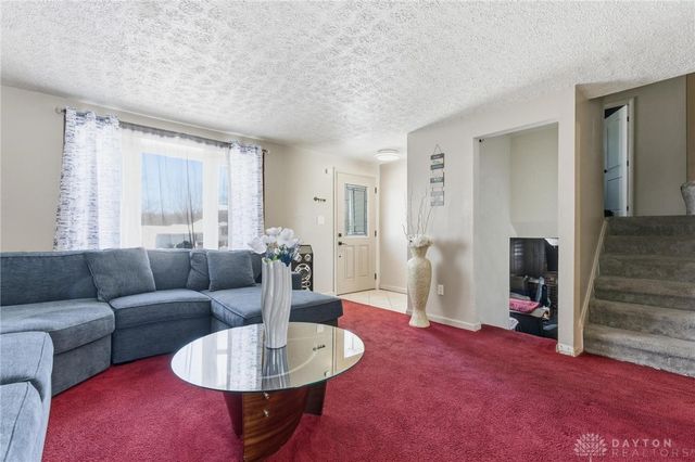 30 Sunnybrook Court, Dayton, OH 45426