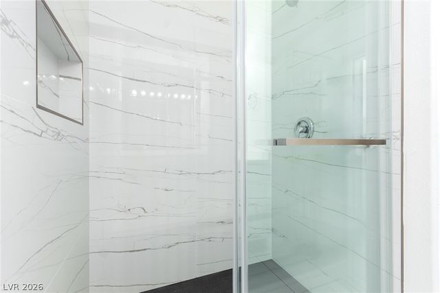 2000 Jade Creek Street 202, Las Vegas, NV 89117