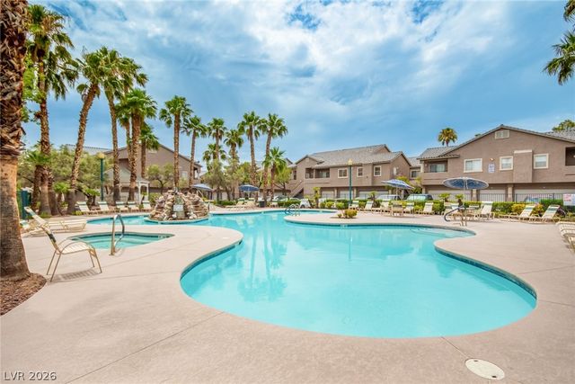 2000 Jade Creek Street 202, Las Vegas, NV 89117