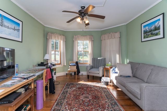 466 Hadley Rd, Sunderland, MA 01375