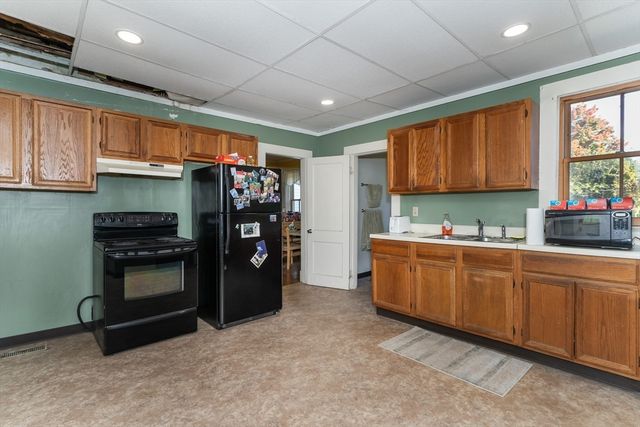 466 Hadley Rd, Sunderland, MA 01375