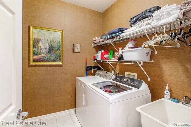 3991 Rainier Drive 1, Howell, MI 48843