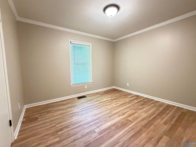 105 Edna Street, Moulton, AL 35650