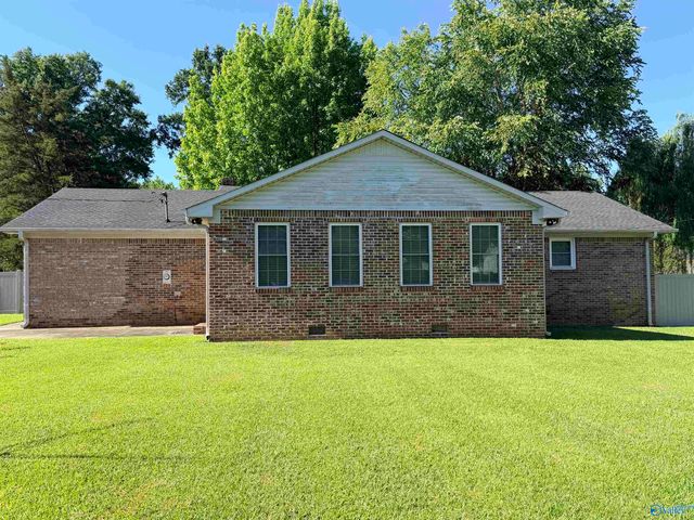 105 Edna Street, Moulton, AL 35650