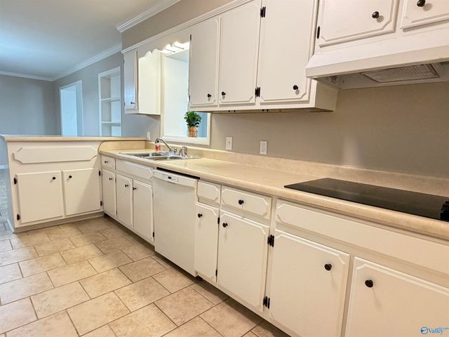 105 Edna Street, Moulton, AL 35650