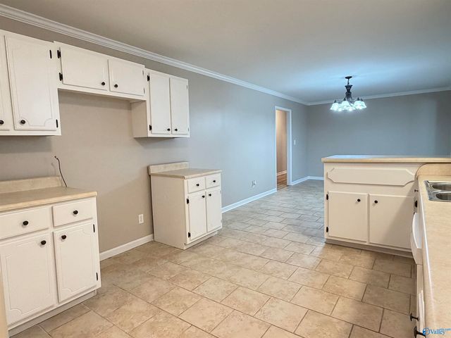 105 Edna Street, Moulton, AL 35650