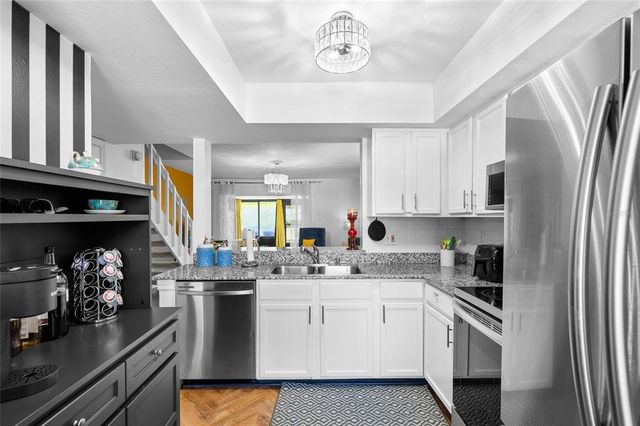 14019 NOTREVILLE WAY, Tampa, FL 33624